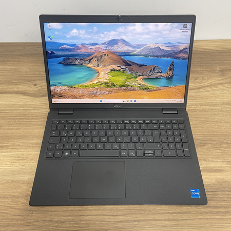 Dell Latitude 3520/ 15.6"/ i5-1145G7/ 16GB RAM/ 512GB SSD/ FHD/ Intel Iris Xe Graphics/ Klasa A-