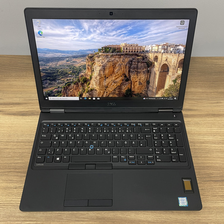 Dell Latitude 5580/ 15.6"/ i5-7440HQ/ 16GB/ 512GB SSD/ HD/ Klasa A-