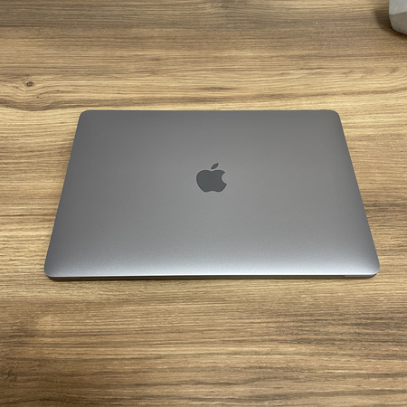 Apple MacBook Pro 13 A2289/ 2020/ i5-8257U/ 16GB RAM/ 256GB SSD/ Space Gray/ Klasa A