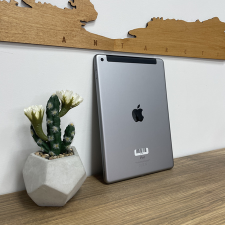 Tablet Apple iPad 6gen./ 9.7"/ A1954/ 32GB/ WiFi + Cellular/ 2018/ Space Gray/ Bateria 100%/ Klasa A