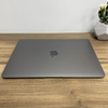Apple MacBook Air 13 A2337/ 2020/ M1/ 8GB RAM/ 256GB SSD/ Space Gray/ Bateria 100%/ Klasa A-