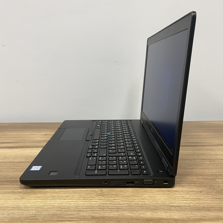 Dell Latitude 5590/ 15.6"/ i5-8350U/ 8GB/ 256GB SSD/ FHD/ Klasa A