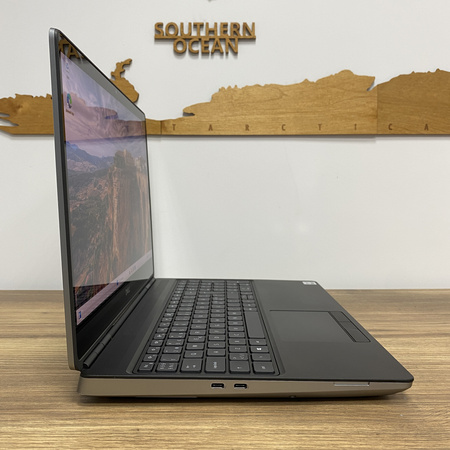 Dell Precision 7560/ 15.6"/ i7-11800H/ 64GB RAM/ 512GB SSD/ FHD/ NVIDIA Quadro RTX A3000 Mobile 6GB/ Klasa A-