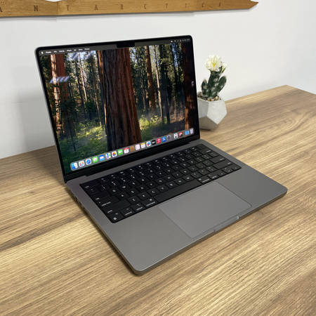 Apple MacBook Pro 14/ A2442/ 2021/ M1 Pro (8CPU / 14GPU)/ 16GB RAM/ 512GB SSD/ Space Gray/ Bateria 98%/ Klasa A