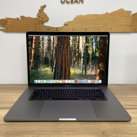 Apple MacBook Pro 15 A1990/ 2018/ i7-8850H/ 16GB RAM/ 512GB SSD/ Radeon Pro 560X 4GB/ Space Gray/ QWERTY UK/ Klasa A