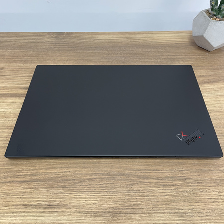 Lenovo ThinkPad X1 Carbon GEN 8/ 14"/ i5-10210U/ 16GB RAM/ 256GB SSD/ FHD/ Nierównomierne podświetlenie klaw./ Klasa A-