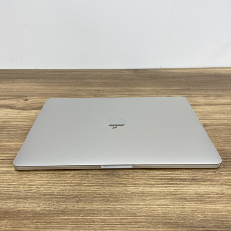 Apple MacBook Pro 13 A1706/ 2017/ i5-7267U/ 16GB RAM/ 512GB SSD/ Silver/ QWERTY PL/ Klasa A-
