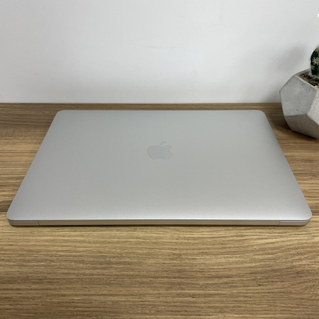 Apple MacBook Pro 13 A2251/ 2019/ i7-1068NG7/ 16GB RAM/ 512GB SSD/ Silver/ Klasa A-