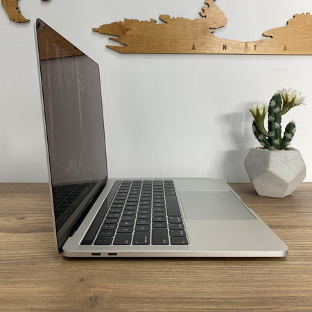 Apple MacBook Pro 13 A1989/ 2018/ i5-8259U/ 16GB RAM/ 256GB SSD/ Space Gray/ QWERTY US/ Klasa A