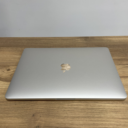 Laptop Poleasingowy Apple MacBook Pro 13 A1989 2018r i5/ 8GB RAM/ 256GB SSD 