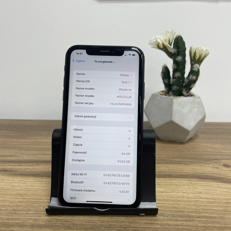 Telefon Apple iPhone XR/ 64GB/ Black / 82%/ Klasa A-