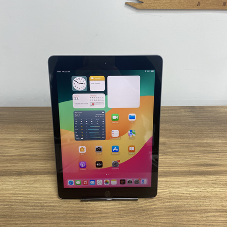 Tablet Apple iPad 6gen./ 9.7"/ A1893/ 128GB/ WiFi/ 2018/ Space Gray / Klasa A-