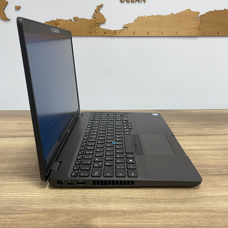 Dell Latitude 5500/ 15.6"/ i5-8365U/ 16GB RAM/ 256GB SSD/ FHD/ Klasa A-