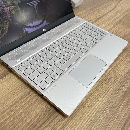 HP Pavilion 15-cw0xxx/ 15.6"/ AMD A9-9425/ 8GB RAM/ 256GB SSD/ FHD/ Bateria 100%/ Klasa A