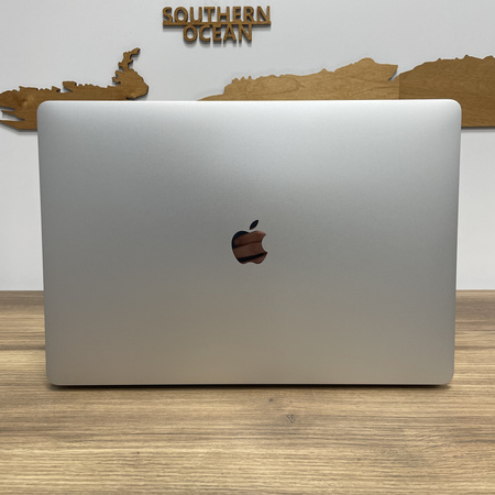 Apple MacBook Pro 16 A2141/ 2019/ i7-9750H/ 16GB RAM/ 512GB SSD/ Radeon Pro 5300M 4GB/ 3072x1920/ Silver/ Klasa A