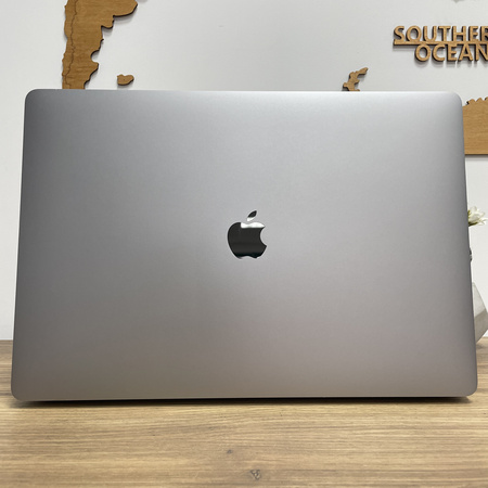 Apple MacBook Pro 16 A2141/ 2019/ i9-9980HK/ 64GB RAM/ 1TB SSD/ Radeon Pro 5500M 8GB/ 3072x1920/ Space Gray/ Klasa A-