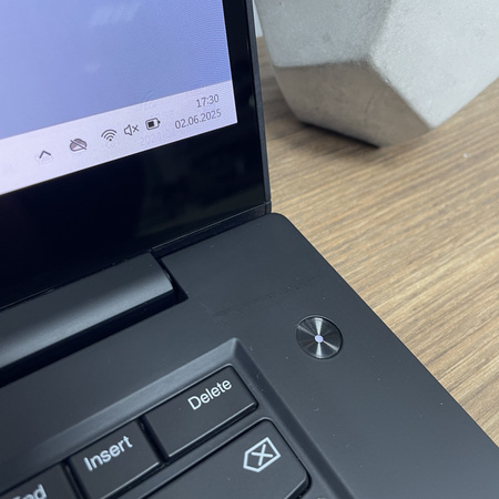 Lenovo ThinkPad X1 Extreme G3/ 15,6"/ i7-10850H/ GeForce GTX 1650 Ti 4GB/ 32GB RAM/ 512GB SSD/ OLED/ 4K 500 nitów/ Dotykowy/ Wypalone pixele/ Klasa A-