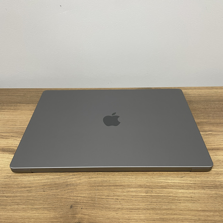 Laptop Poleasingowy Apple MacBook Pro 16 A2485 2021r M1 Pro/ 16GB RAM/ 512GB SSD/ Space Gray/ Klasa A-