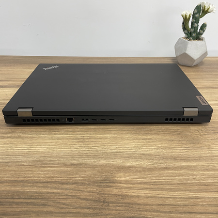 Lenovo ThinkPad T15g Gen 2/ 15,6"/ i9-11950H/ GeForce RTX 3080 16GB/ 64GB RAM/ 1TB SSD/ 4K 600 nitów/ Klasa A-
