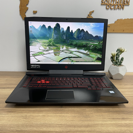 Gamingowy HP Omen 17/ i7-8750H/ NVIDIA GTX 1070 8GB/ 16GB RAM/ 512GB SSD + 1TB HDD/ FHD/ 120Hz/ Bateria 100%/ Klasa B