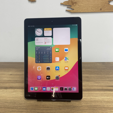 Tablet Apple iPad 6gen./ 9.7"/ A1893/ 128GB/ WiFi/ 2018/ Space Gray / Klasa A