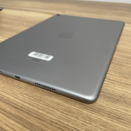 Tablet Apple iPad Pro 1/ 10.5"/ 64GB/ WiFi/ 2017/ Space Gray/ 2224x1668/ 120 Hz/ Klasa A-