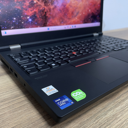 Lenovo ThinkPad T15g Gen 2/ 15,6"/ i9-11950H/ GeForce RTX 3080 16GB/ 64GB RAM/ 1TB SSD/ 4K 600 nitów/ Klasa A-