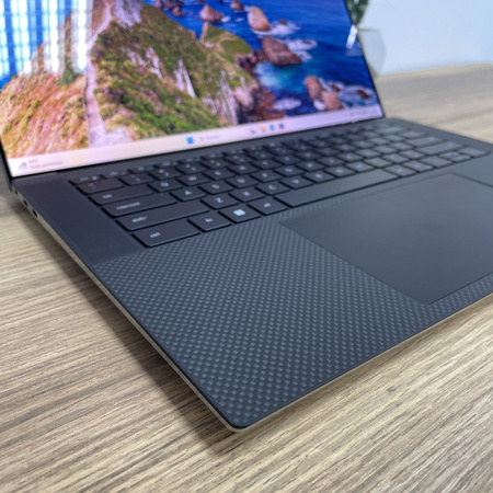 Dell Precision 5560/ 15.6"/ Xeon(R) W-11955M 2.60GHz/ Nvidia RTX A2000 4GB/ 32GB RAM/ 1TB SSD/ FHD+/ QWERTY PL/ Klasa A