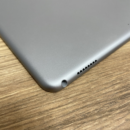 Tablet Apple iPad Pro 1/ 10.5"/ 64GB/ WiFi/ 2017/ Space Gray/ 2224x1668/ 120 Hz/ Klasa A