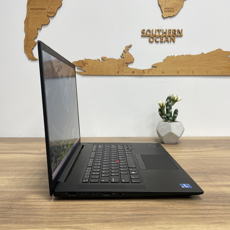 Lenovo THINKPAD P1 Gen 4/ 16"/ i7-11850H/ 32GB RAM/ 512GB SSD/ 2560x1600/ NVIDIA T1200 4GB/ Klasa A-