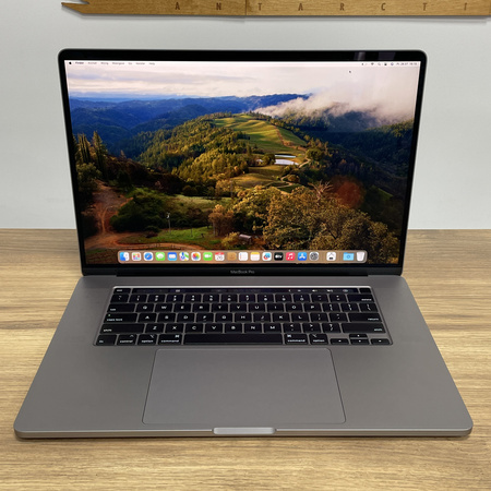 Laptop Poleasingowy Apple MacBook Pro 16  A2141 2019r  i9/ 64GB RAM/ 1TB SSD/