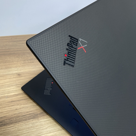 Lenovo ThinkPad X1 Extreme G3/ 15,6"/ i7-10850H/ GeForce GTX 1650 Ti 4GB/ 32GB RAM/ 512GB SSD/ OLED/ 4K 500 nitów/ Dotykowy/ Wypalone pixele/ Klasa A-