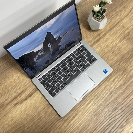 Dell Latitude 5420/ 14.1"/ i5-1145G7/ 16GB RAM/ 256GB SSD/ HD VA/ Intel Iris Xe Graphics/ Klasa A-