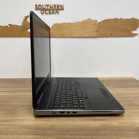 Dell Precision 7520/ 15.6/ i7-7820HQ/ 32GB RAM/ 512GB SSD/ NVidia Quadro M1200 4GB/ FHD/ LTE/ Bateria 100%/ Klasa A