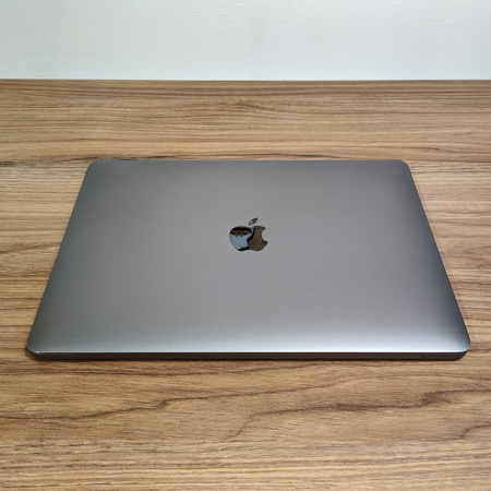 Apple MacBook Air 13 A1932/ 2018/ i5-8210Y/ 8GB RAM/ 128GB SSD/ Space Gray/ Klasa A-