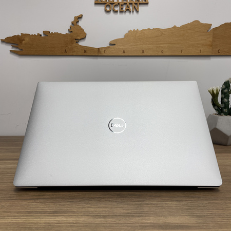 Dell XPS 7390/ 13.3/ i5-10210U/ 8GB RAM/ 256GB SSD/ FHD/ Klasa A-