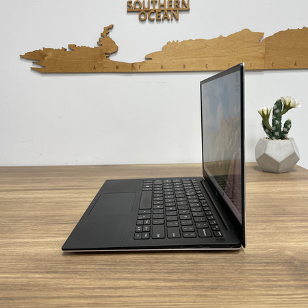 Dell XPS 7390/ 13.3/ i5-10210U/ 8GB RAM/ 256GB SSD/ FHD/ Klasa A-