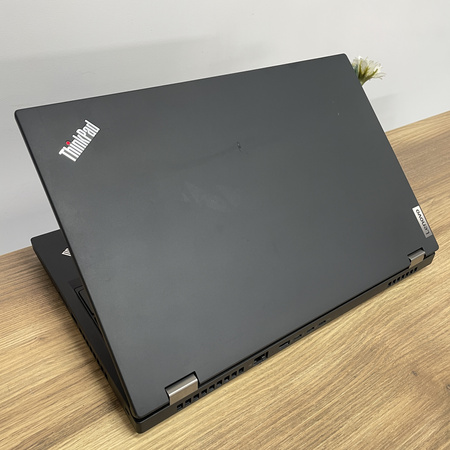 Lenovo ThinkPad T15g Gen 2/ 15,6"/ i9-11950H/ GeForce RTX 3080 16GB/ 64GB RAM/ 1TB SSD/ 4K 600 nitów/ Klasa A-