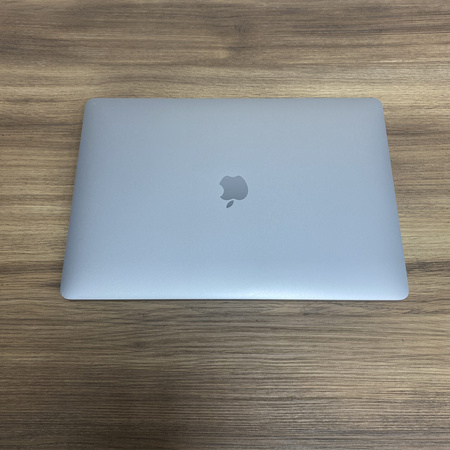 Laptop Poleasingowy Apple MacBook Pro 15 A1990 2019r i7/ 16GB RAM/ 1TB SSD 