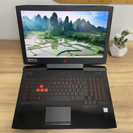 Gamingowy HP Omen 17/ i7-8750H/ NVIDIA GTX 1070 8GB/ 16GB RAM/ 512GB SSD + 1TB HDD/ FHD/ 120Hz/ Bateria 100%/ Klasa B