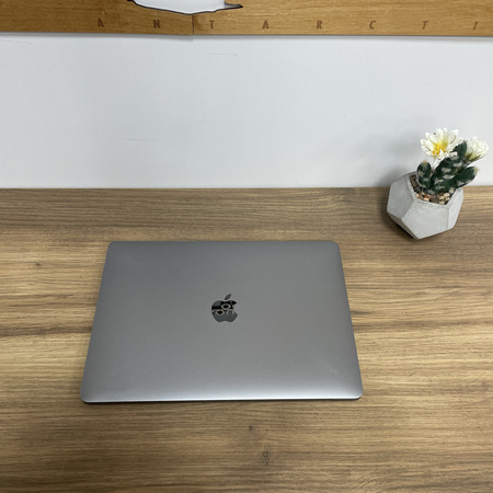 Apple MacBook Pro 13 A1706/ 2017/ i7-7567U/ 16GB RAM/ 256GB SSD/ Space Gray/ Klasa A-