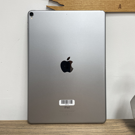 Tablet Apple iPad Pro 1/ 10.5"/ 64GB/ WiFi/ 2017/ Space Gray/ 2224x1668/ 120 Hz/ Klasa A-