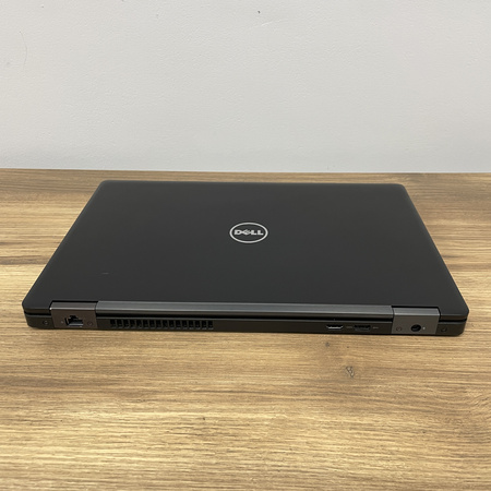 Dell Latitude 5580/ 15.6"/ i5-7440HQ/ 16GB/ 512GB SSD/ HD/ Klasa A-