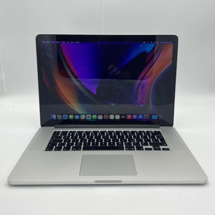 Macbook Pro A1398 2015
